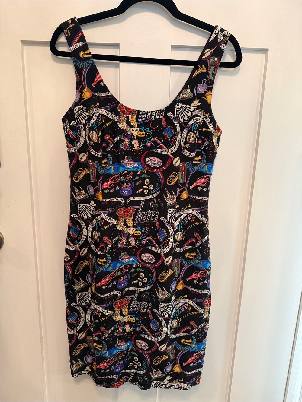 Nicole Miller Black Multicolor Mardi Gras Printed Sheath Dress 90s Size 8